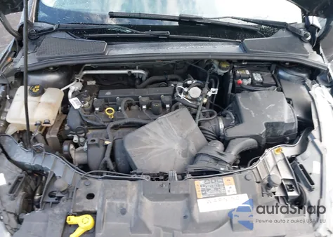 2016 Ford Focus Se z USA, uszkodzony, nr VIN 1FADP3F20GL401375